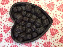 2# Dark Heart Shell dark assorted